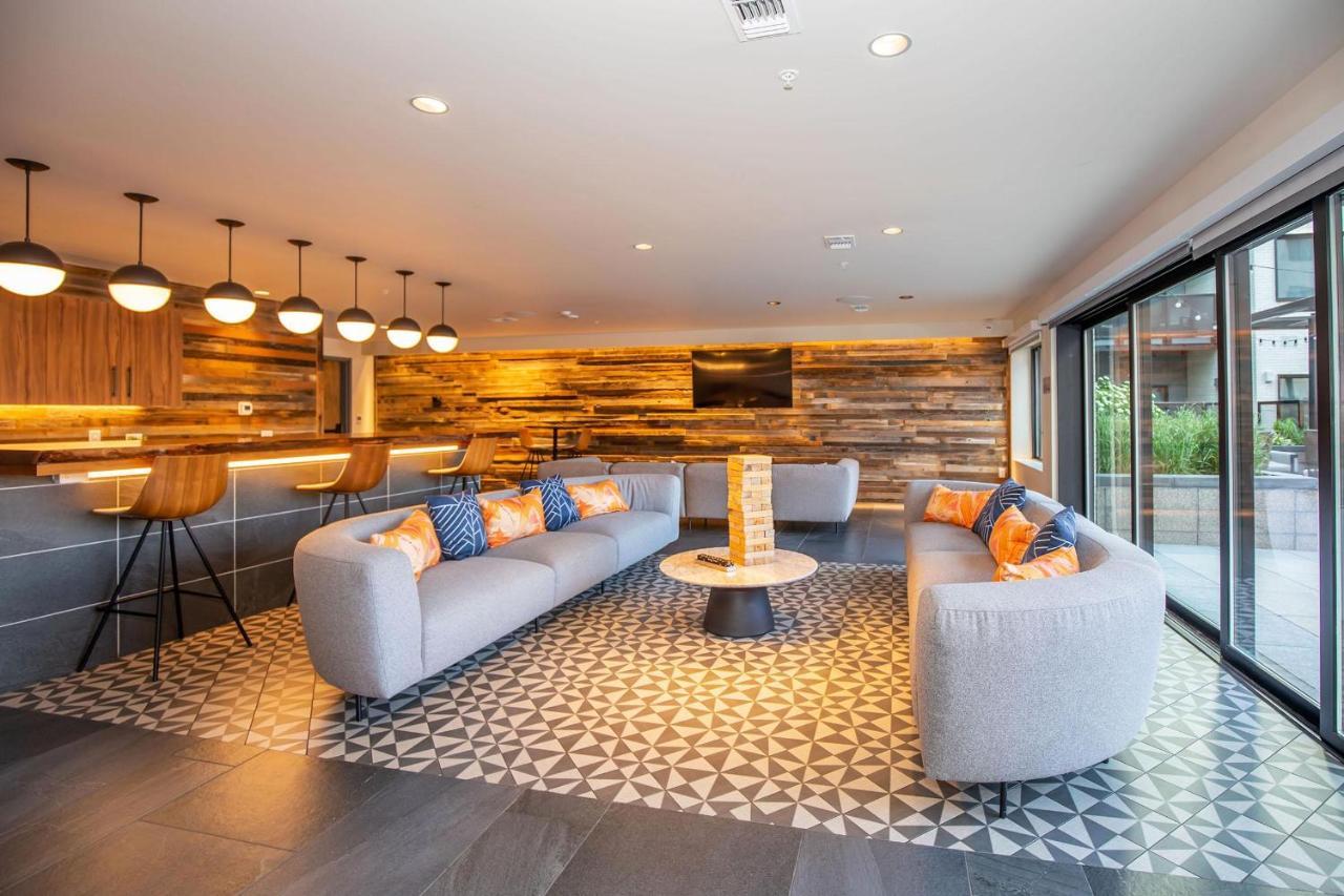 Colorado Springs Luxurious Unit With Mountain Viewアパートメント エクステリア 写真