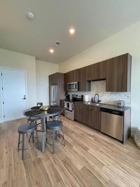 Colorado Springs Luxurious Unit With Mountain Viewアパートメント エクステリア 写真